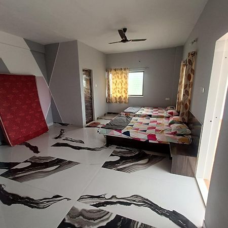 Matoshree Guesthouse Akalkot Exteriér fotografie